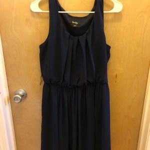 Dark blue sleeveless dress